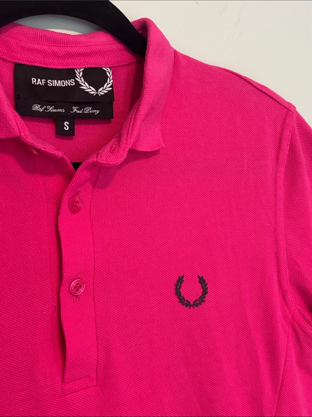 RAF SIMONS x Fred Perry Women’s 2013 Pink Slim Golf Style Polo Shirt (Size S) - Picture 4 of 8